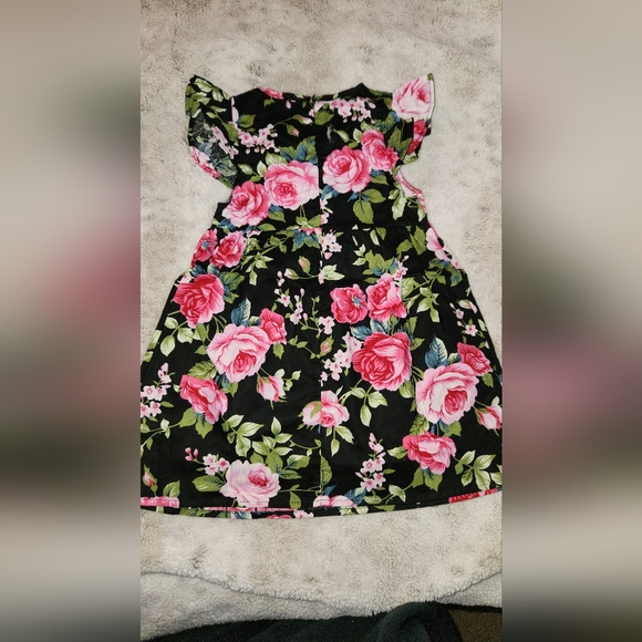 NWOT !! TODDLER FLOWER DRESS - Picture 3 of 5